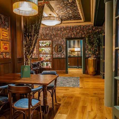 The Bull Hotel; Sure Hotel Collection By Best Western 피터버러 외부 사진