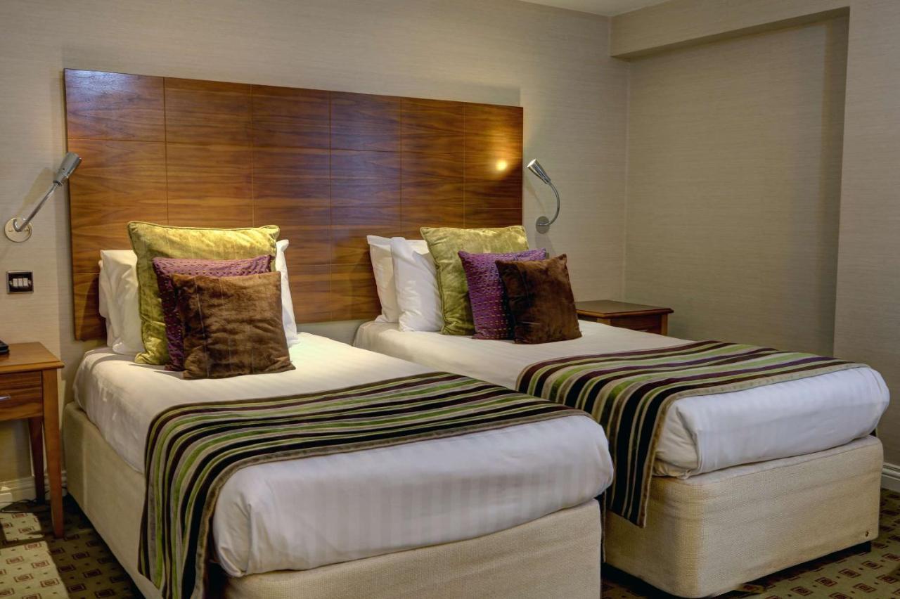 The Bull Hotel; Sure Hotel Collection By Best Western 피터버러 외부 사진