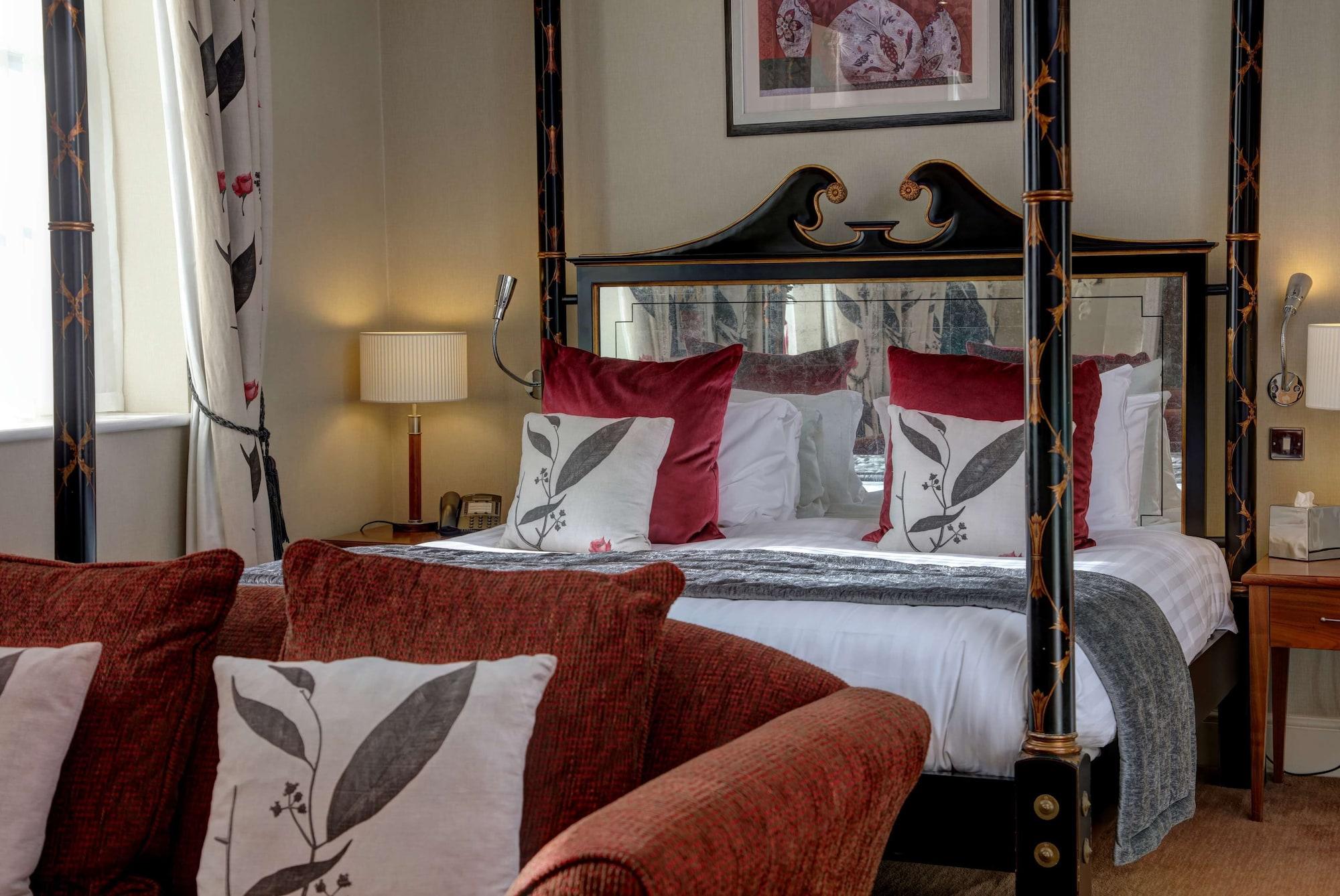 The Bull Hotel; Sure Hotel Collection By Best Western 피터버러 외부 사진