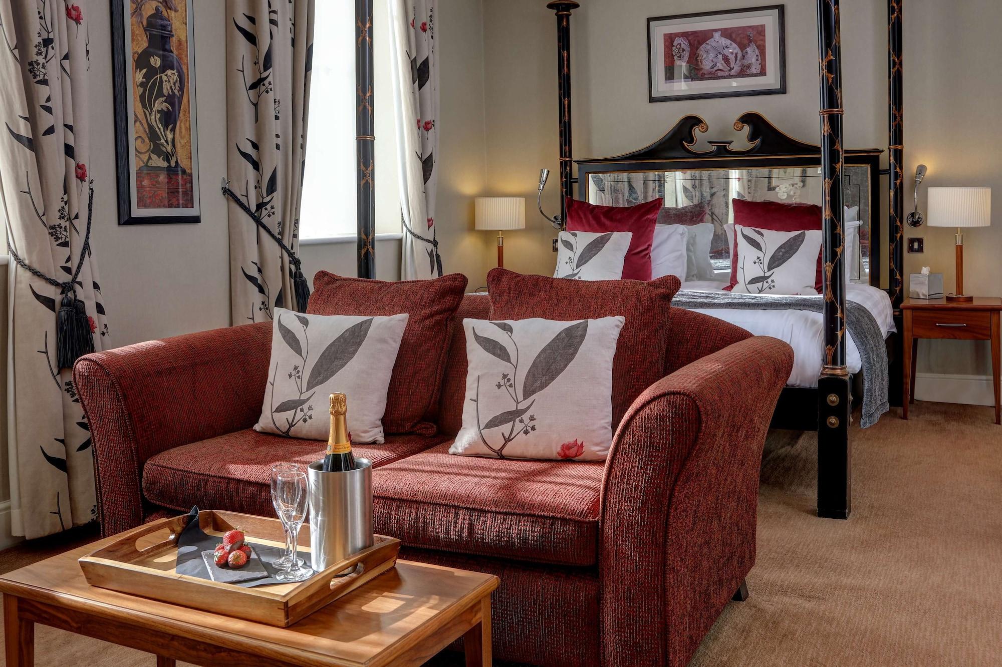 The Bull Hotel; Sure Hotel Collection By Best Western 피터버러 외부 사진