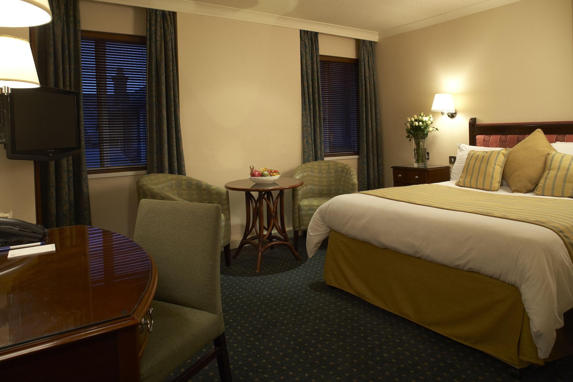 The Bull Hotel; Sure Hotel Collection By Best Western 피터버러 객실 사진