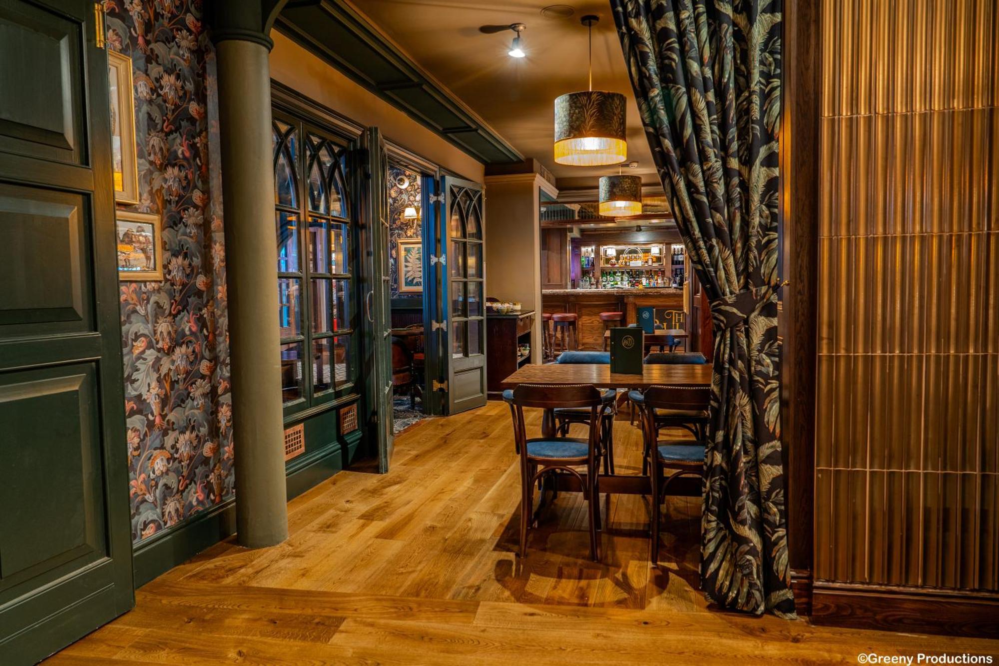 The Bull Hotel; Sure Hotel Collection By Best Western 피터버러 외부 사진